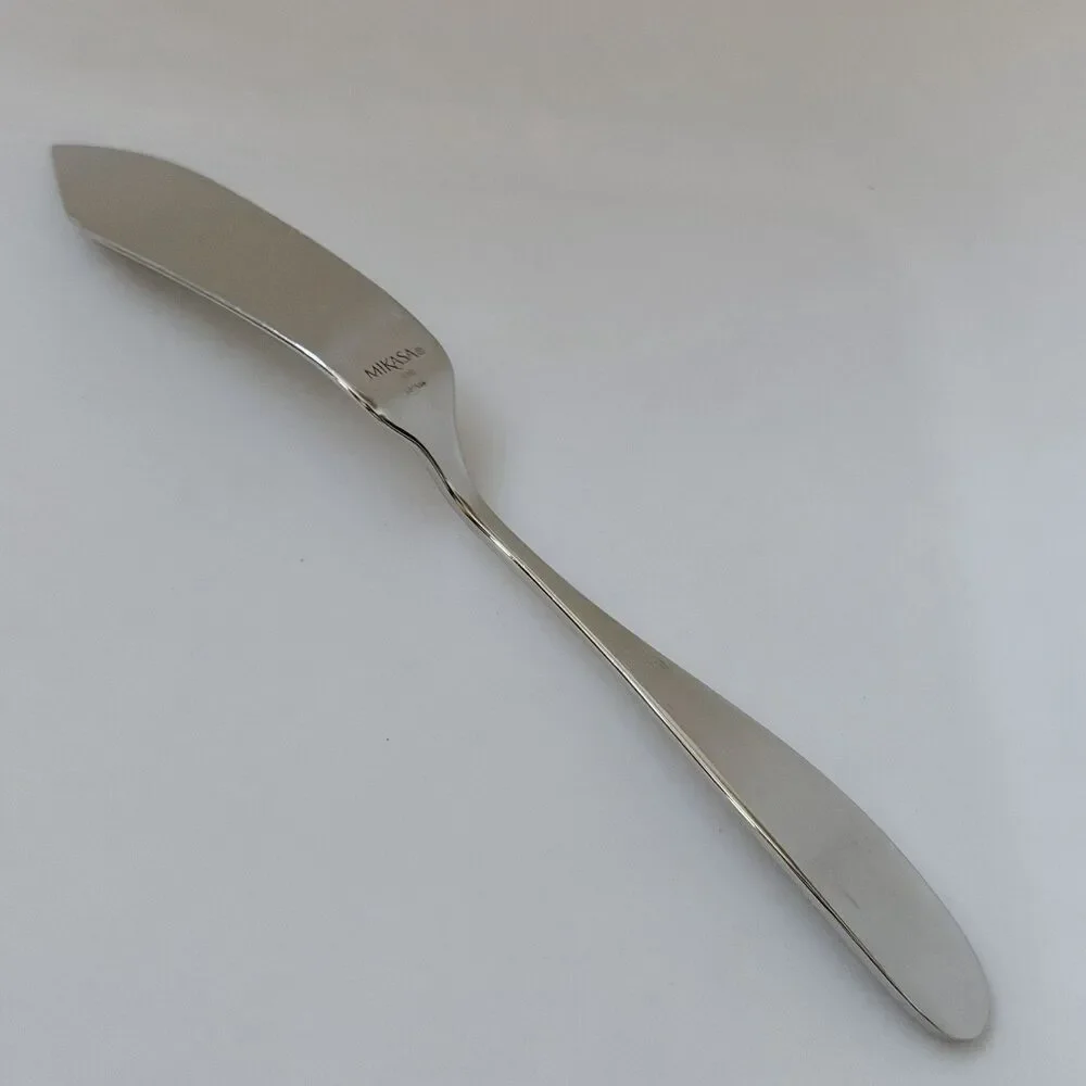 1pc MIKASA Hamilton Butter Knife 7” Stainless 18/10 Glossy Plain Round Tip